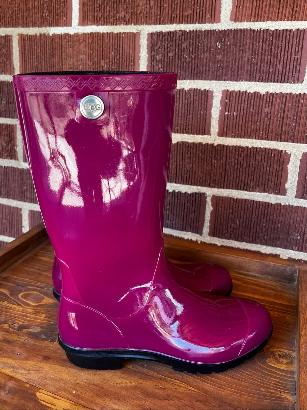 UGG Glossy Magenta Mid-Calf Rain Boots